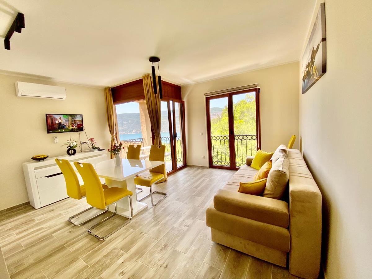 Adria Sea & Mountains Apartman Herceg Novi Kültér fotó