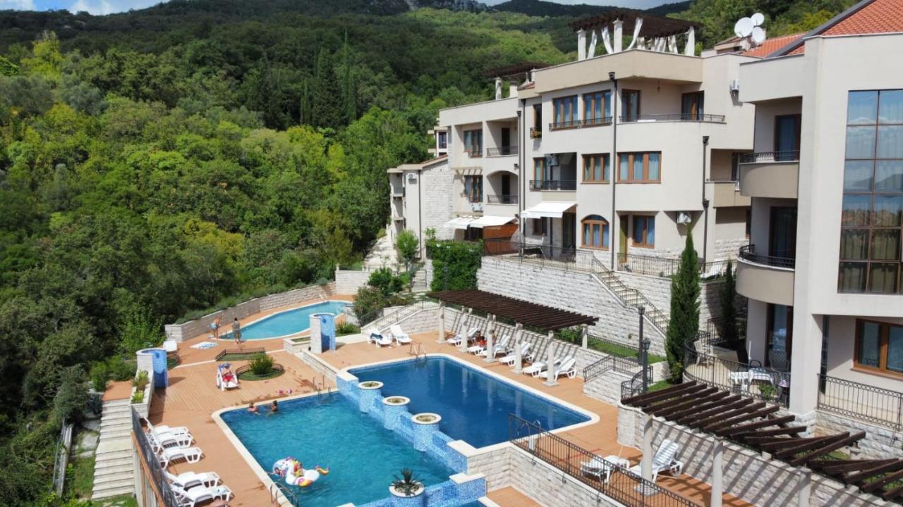 Adria Sea & Mountains Apartman Herceg Novi Kültér fotó